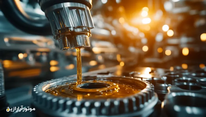 گریسکاری دقیق قطعات مکانیکی در کارخانه مونتاژ خودرو