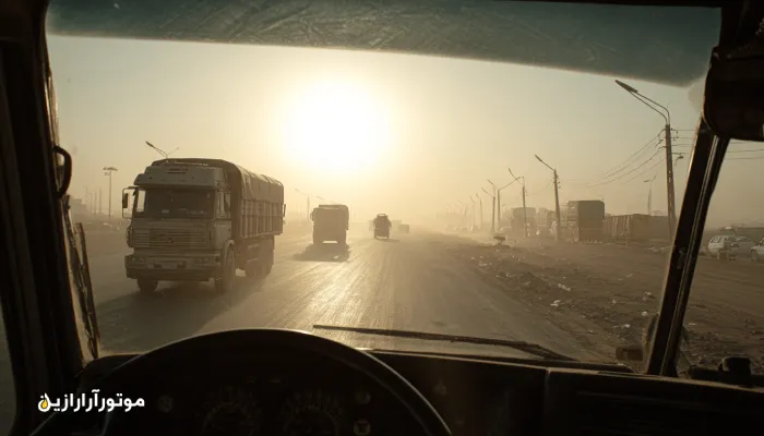کامیونهای مسیر دهلران–مهران با تمرکز روی دمای روغن؛ گرمای جاده و گردوغبار ملایم. روغن موتور دهلران