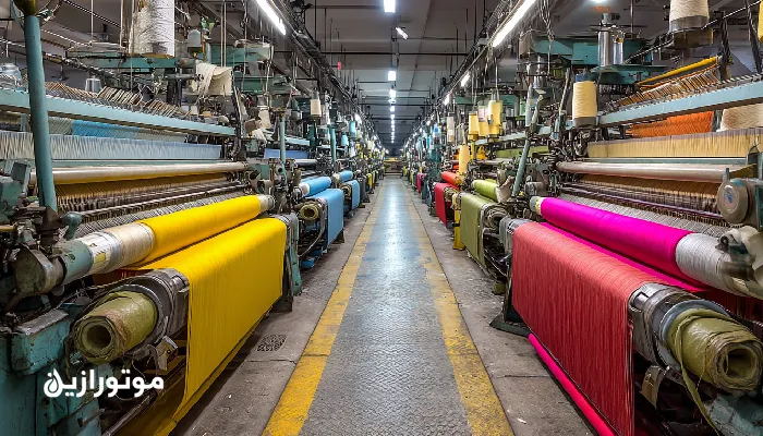 روغن ضدلکه در ماشین‌های نساجی کاشان برای حفظ کیفیت رنگ پارچه
